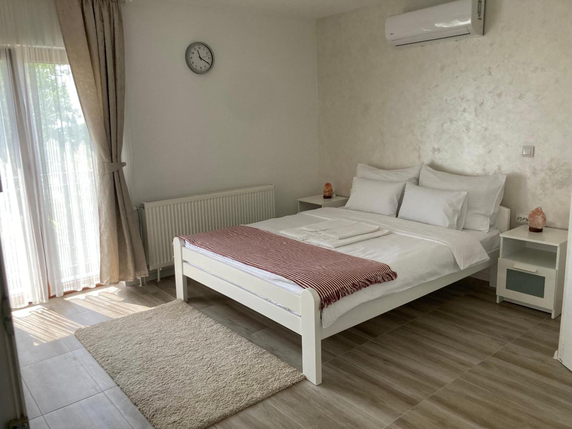 Fruska Gora Guesthouse Irig Εξωτερικό φωτογραφία